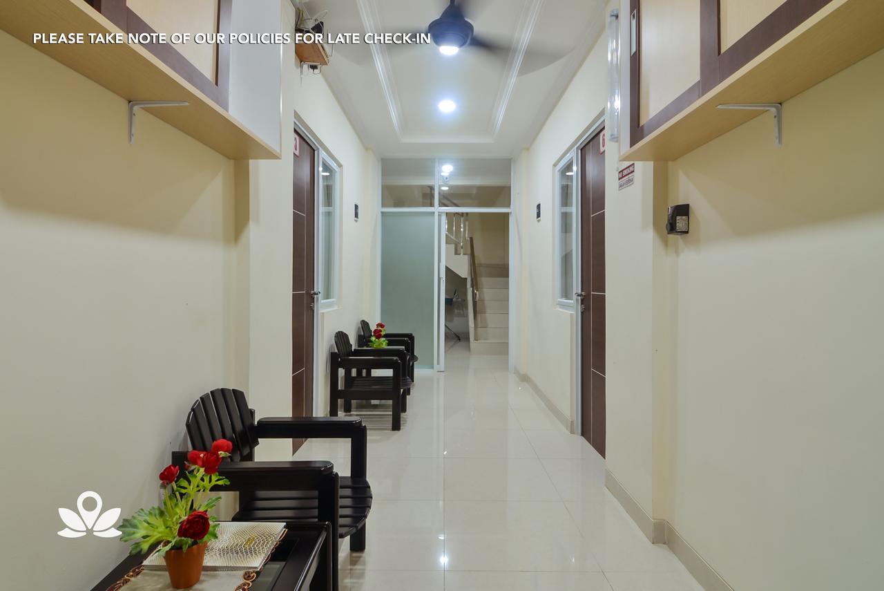 Zen Rooms Near Stasiun Sudirman Jacarta Exterior foto