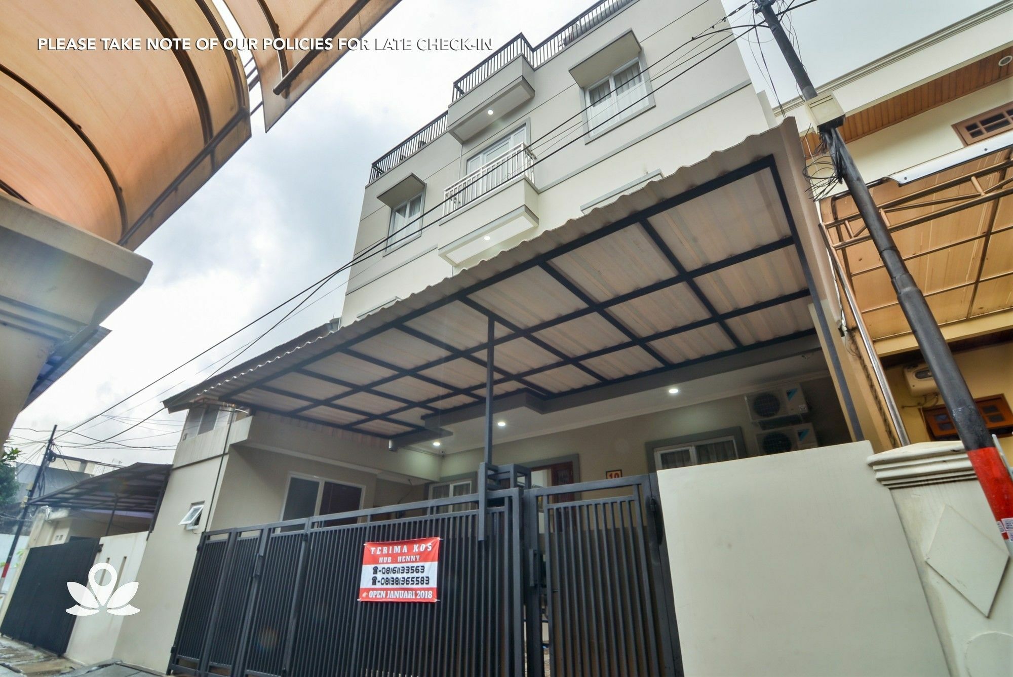 Zen Rooms Near Stasiun Sudirman Jacarta Exterior foto